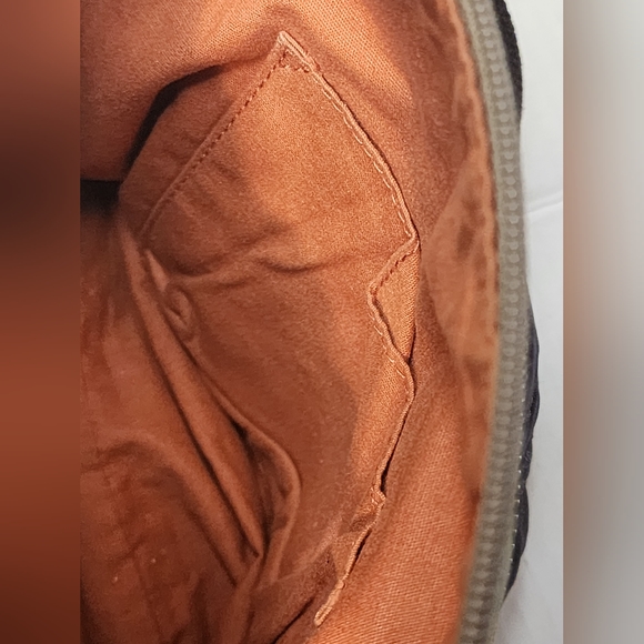 FOSSIL Key-Per Brown, Orange, Teal quilted organizer crossbody bag purse A6 - Picture 8 of 12